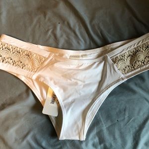 L Space swim bottoms